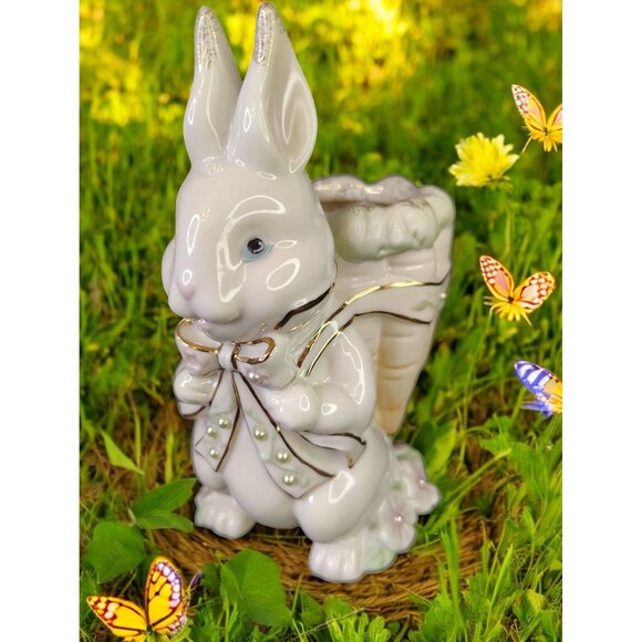 Lenox Petals and Pearls Bunny Rabbit Planter Vase, Easter Spring Carrot Bow Tie - Picture 1 of 8